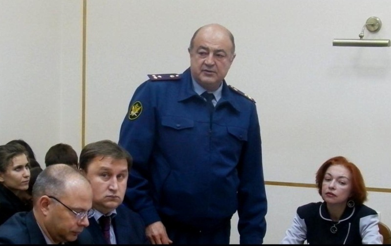 Алмазов Р.Ч. пообещал поддержку и содействие.
